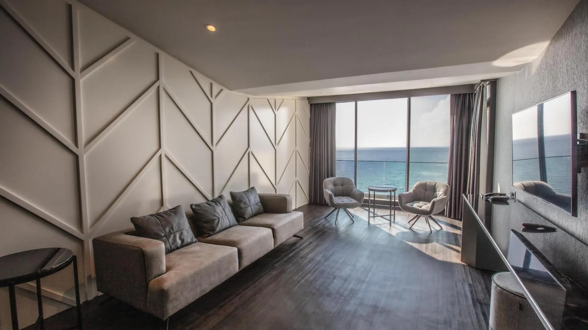 Charisma De Luxe Hotel Kusadasi